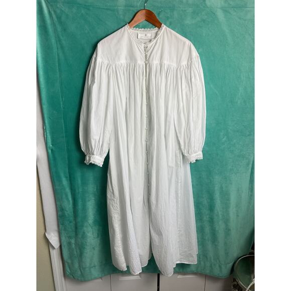 Eileen West For Queen Annes Lace Nightgown White Button Down Cotton Small - Picture 2 of 11